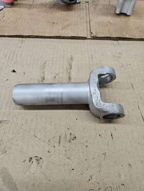 2c-3-259 Spicer Corvette C1 16 Spline Transmission Slip Yoke 1956-1962 Gm