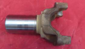 4l80e Spicer 32sp Turbo 400 Bolt On Drive Shaft 32 Spline Transmission Slip Yoke