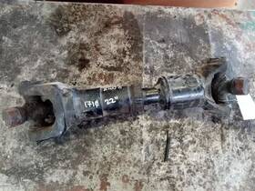 431.ihhc04 Spicer Rear Inner Axle Drive Shaft 1710 U-joint 10996153 431.ihhc04 Spicer Rear Inner Axle Drive Shaft 1710 U-joint 10996153