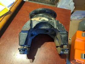 6-409-2 Spicer Drive Shaft End Yoke 38 Spline See Description