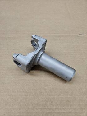 2-1469 Spicer Gm Corvette C2 C3 Transmission 27 Spline Slip Yoke 1330 Series