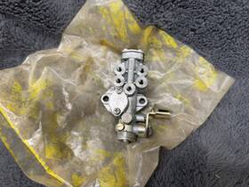 Suzuki 16101-61818 Lj10 Nos Oil Pump Air Cooled Jimny Carry Brute Iv 1972 1971 1970 Oem