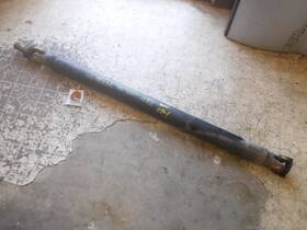 3711035590 Toyota 90-95 4runner 4x2 Automatic Transmission V6 Rear Drive Shaft Line