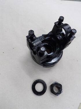 41092 Yukon Gear Yoke 30 Spline 8.6 Inch 10 Bolt Rear Axle Escalade Suburban