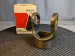 Spicer Drive Shaft End Yoke 10-4-183 1-1/4" X Kw. Fixed Price $18.99.