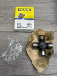 Moog / Carquest 246 Universal -joint 015-2097-4. Fixed Price $15.29.