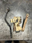 1996-97 Ford F250 F350 4X4 M5OD ZF5 To BW4407 Transfer Case Shifter W/ Linkage. Fixed Price $250.00.