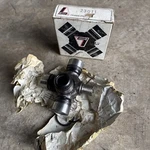 Lakewood Industries 23011 U-joint Performance Nos. Fixed Price $29.00.