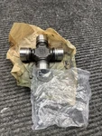 Moog / Carquest 246 Universal -joint 015-2097-4. Fixed Price $17.00.