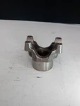 Dana Spicer 2-4-783-1 Driveshaft End Yoke Fits 1310 Series-new Old Stock. Fixed Price $99.99.