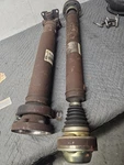 2011-2014 Ford Mustang Gt 5.0L Manual Rear Driveshaft Oem. Fixed Price $330.00.
