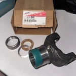 Dana Spicer Slip Yoke Assy 3-3-388KX Brand New. Fixed Price $80.00.