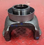 Dana Spicer Differential Pinion Shaft End Yoke Assembly 6-4-8231-1X. Fixed Price $199.98.