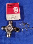 New Old Stock Spicer 5-3008X Universal Kit U-joint & Clips Free Shipping. Fixed Price $15.00.
