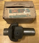 1940-47 Chevrolet/gmc Truck Nos Universal U-joint Yoke 3/4T, Ton 3SP 604373. Fixed Price $59.95.